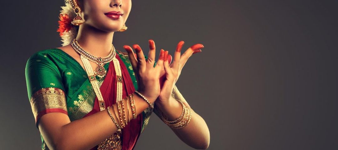 Indian Classical Dance Bharatanatyam Dancer Stock Photo - Download Image  Now - Bharatanatyam Dancing, Dancing, Dancer - iStock